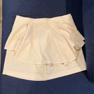 Forever 21 women’s skirt. Cream colored